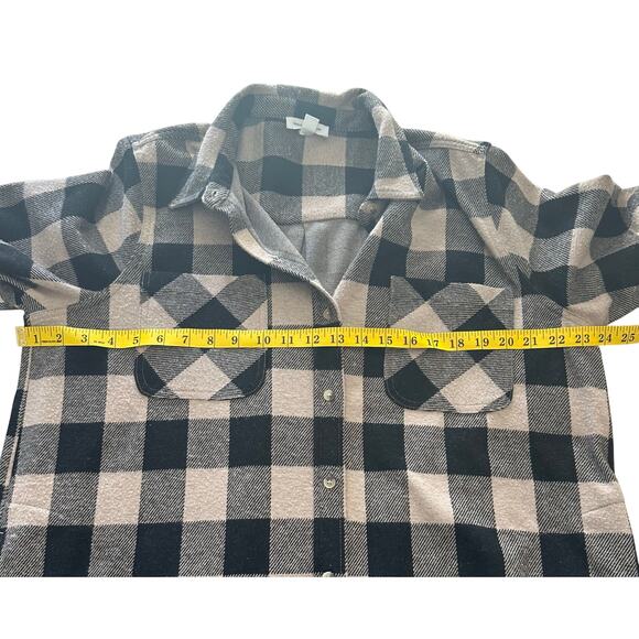 BeachLunchLounge- Tyler Flannel Tunic Shirt - Black/Cream - XL - Picture 10 of 14